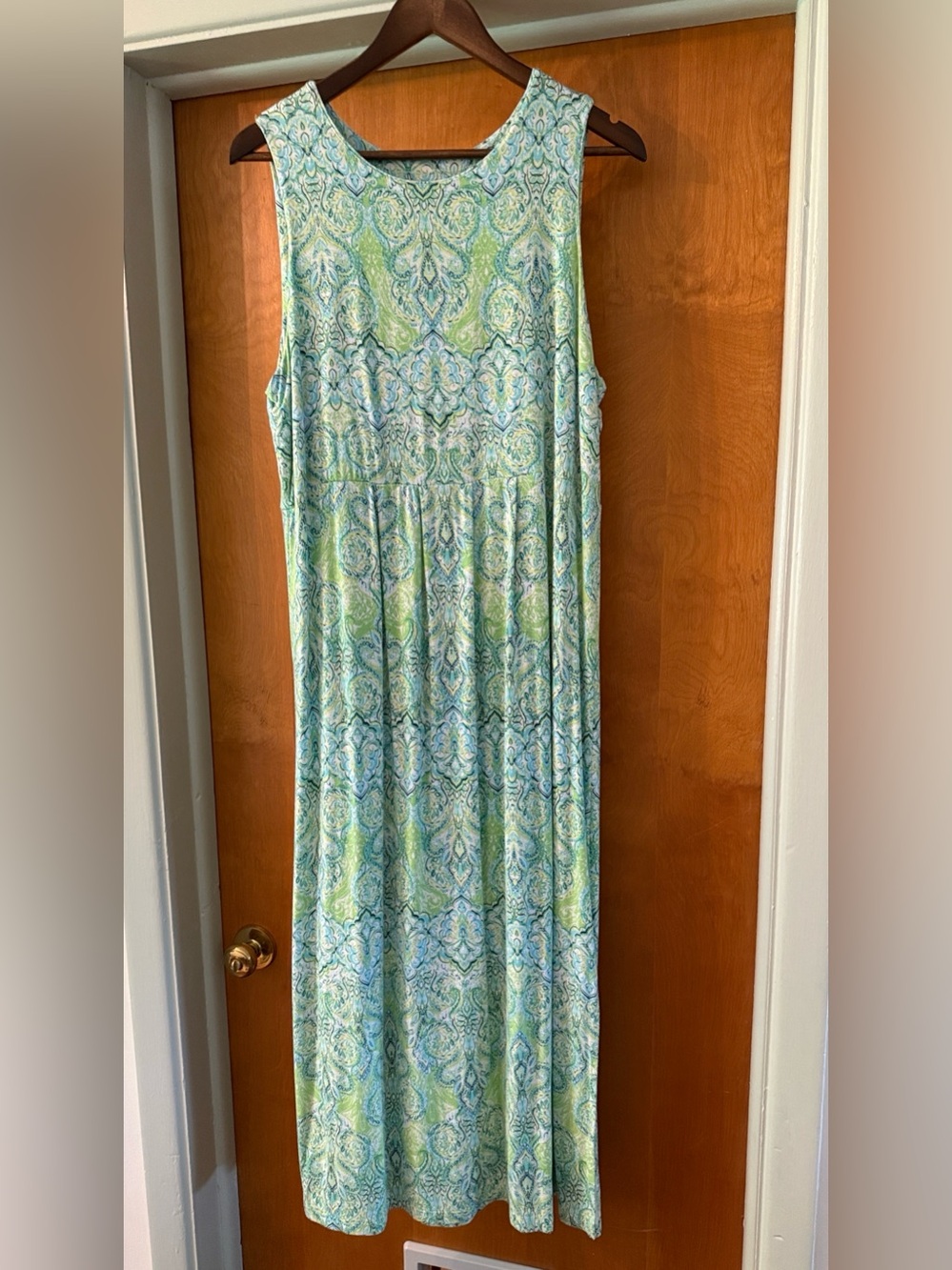 J. Jill Green, Blue, White & Aqua Maxi Dress. 95% Rayon. Size L. - Picture 3 of 6